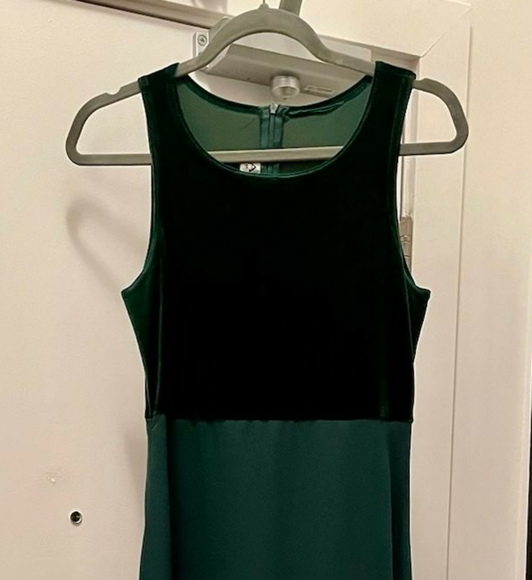 A-Line Gala dress - Picture 2 of 8